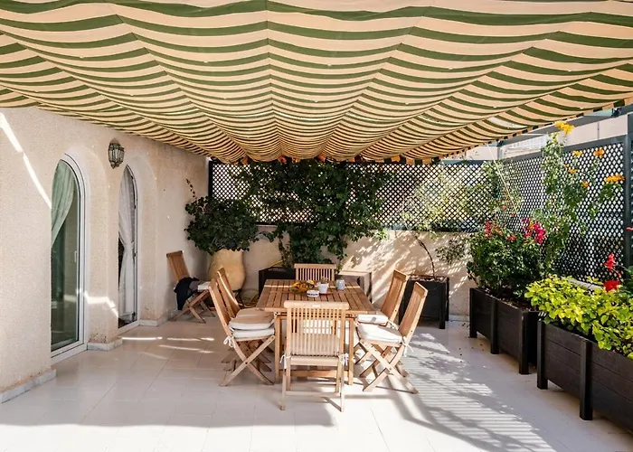 Oasis Beachfront Luxury Almuñécar
