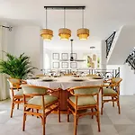Oasis Beachfront Luxury ヴィラ *