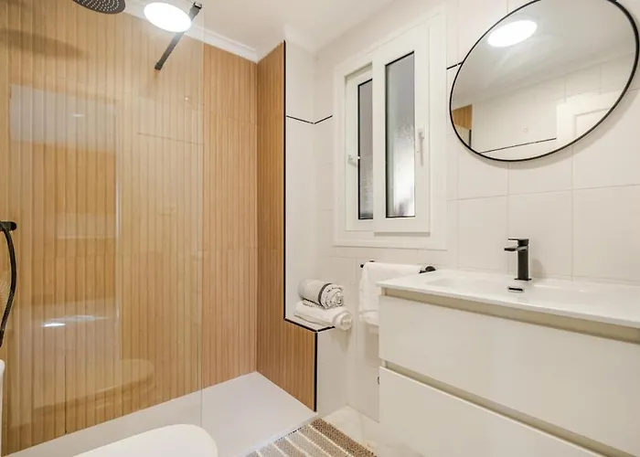 Вилла Oasis Beachfront Luxury *