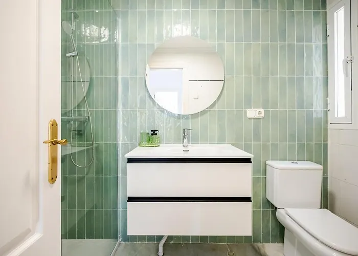 Oasis Beachfront Luxury Вилла *