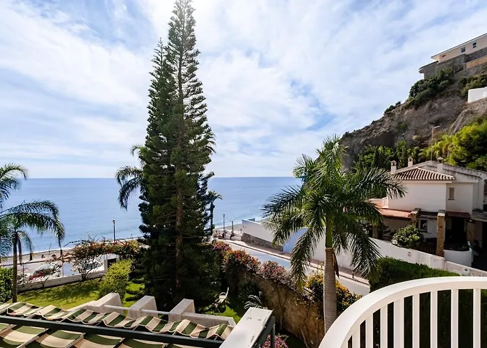 Oasis Beachfront Luxury