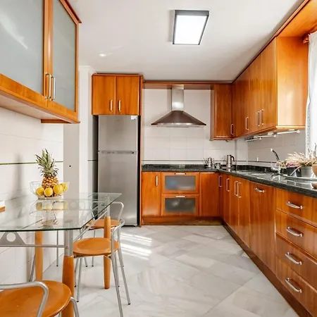Oasis Beachfront Luxury Almuñécar